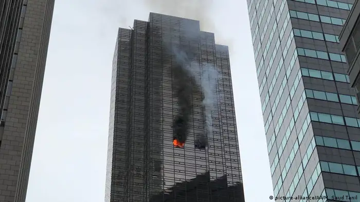 New York Feuer im Trump Tower (picture-alliance/AA/M. Saud Tanil)