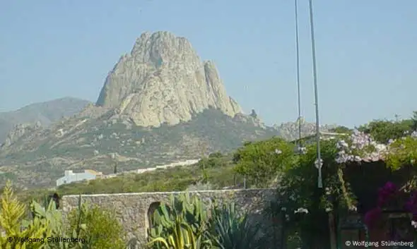 Blick aus meinem Fenster: Bernal, Mexico (Foto: Wolfgang Stüllenberg)