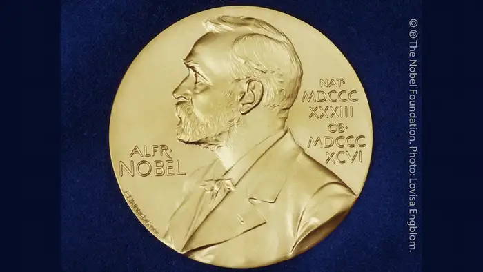 Nobelpreis - Medaille für Literatur, Physik, Chemie und Medizin