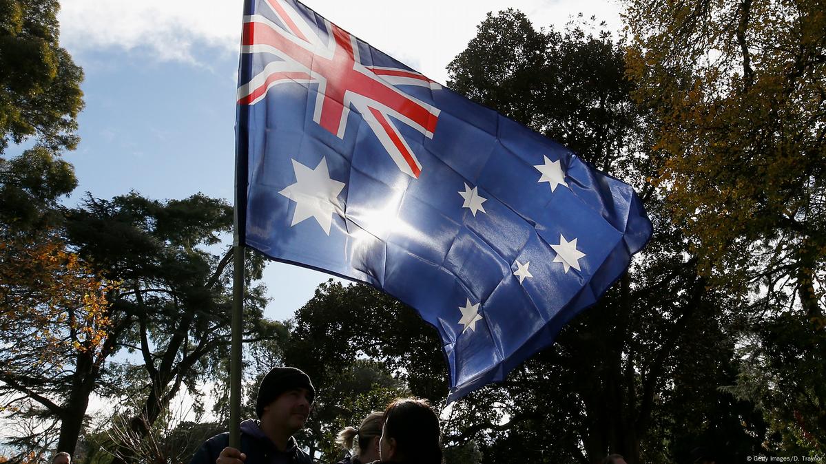 Australian 'multiculturalism' Elusive – DW – 04/11/2018