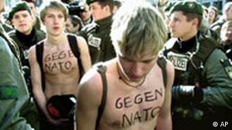 Police arrest NATO protestors