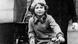 Queen Elizabeth als Kind (Foto: picture-alliance/Zumapress) Queen Elizabeth als Kind (Foto: picture-alliance/Zumapress)