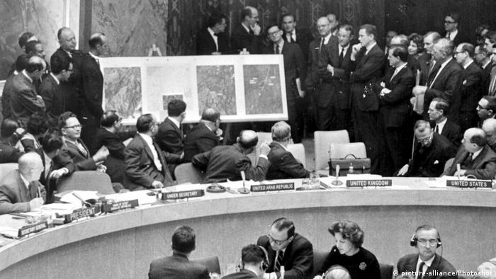 Sesión del Consejo de Seguridad de la ONU en 1962.