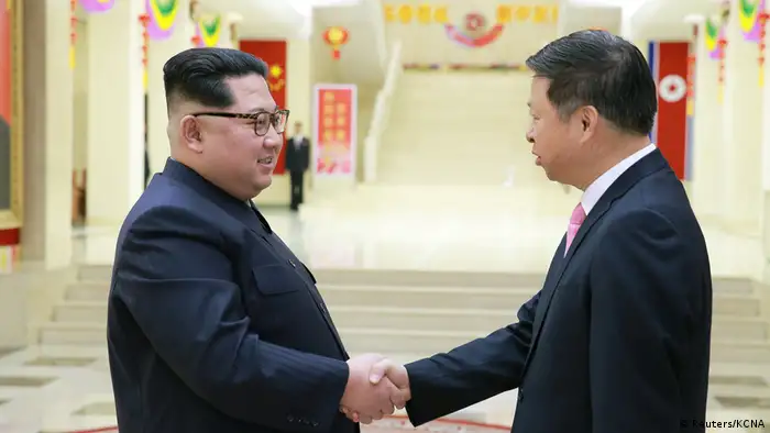Nordkorea Kim Jong-un trifft chinesische Delegation (Reuters/KCNA)