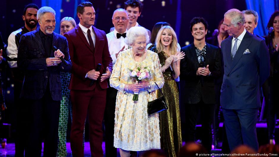 Die Queen macht Party DW 22.04.2018