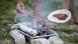 Deutschland Müll Grillen am Isarstrand Deutschland Müll Grillen am Isarstrand