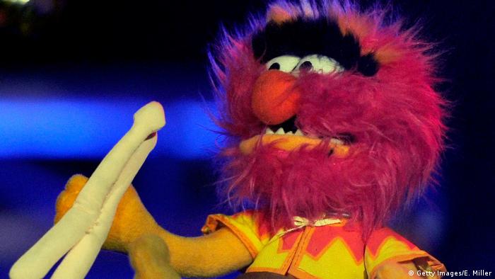 Puppe Das Tier aus der Muppet Show am Schlagzeug. (Getty Images/E. Miller)