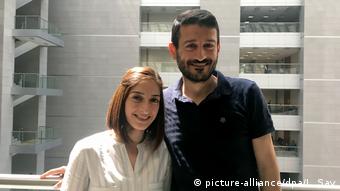 Με τον σύζυγο της σε δικαστήριο της Κωνσταντινούπολης τον περασμένο Απρίλιο