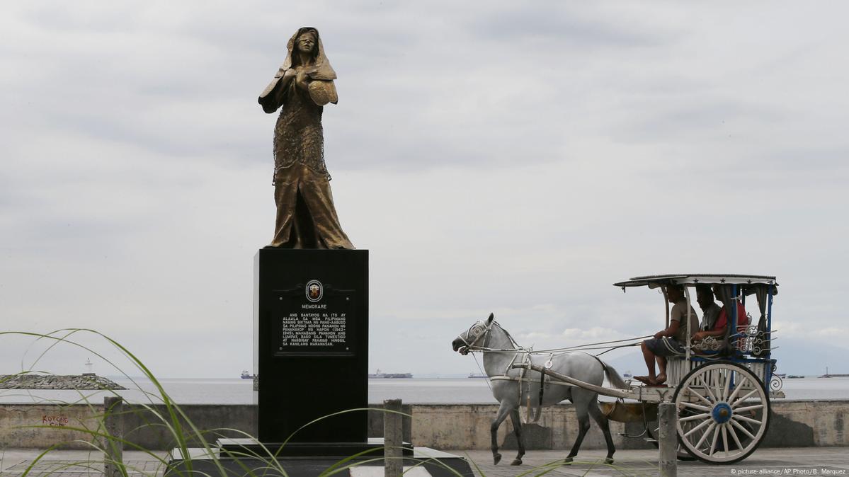 Removal of monument to WW II sex slaves sparks outrage – DW – 04/29/2018