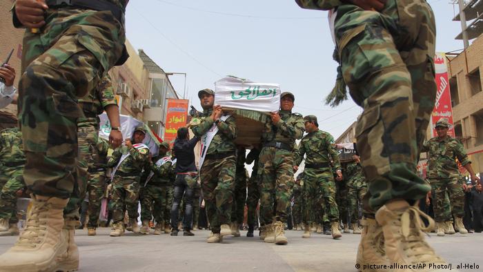 Syrien Schiitische Gruppen (picture-alliance/AP Photo/J. al-Helo)