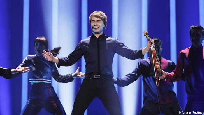 Alexander Rybakat Eurovision rehearsal (Andres Putting)