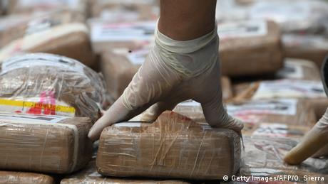 Symbolbild Drogenfund Kokain (Getty Images/AFP/O. Sierra)