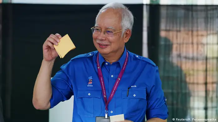 Malaysia Wahl Premierminister Najib Razak (Reuters/A. Perawongmetha)