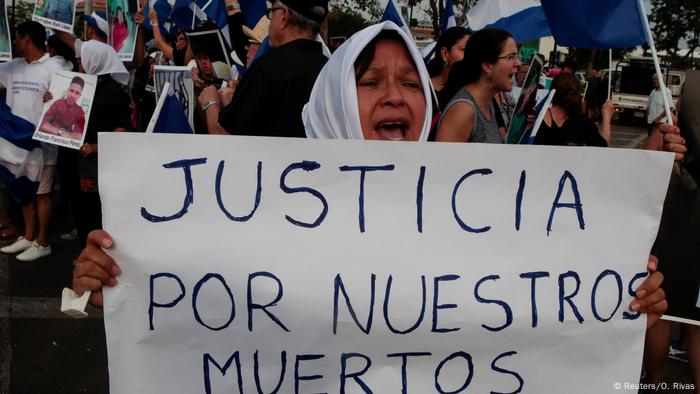 Nicaragua - Proteste in Managua (Reuters/O. Rivas)