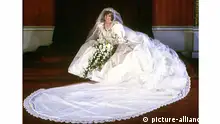 悉数史上盛大皇室婚礼 哪件婚纱最有名？