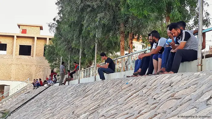 Irak Hiet Stadt Rückkehr im Alltag (Mohammed Al Shammari)