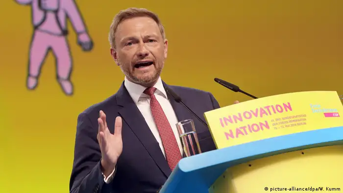 Christian Lindner at the FDP party convention in Berlin in 2018 (picture-alliance/dpa/W. Kumm)