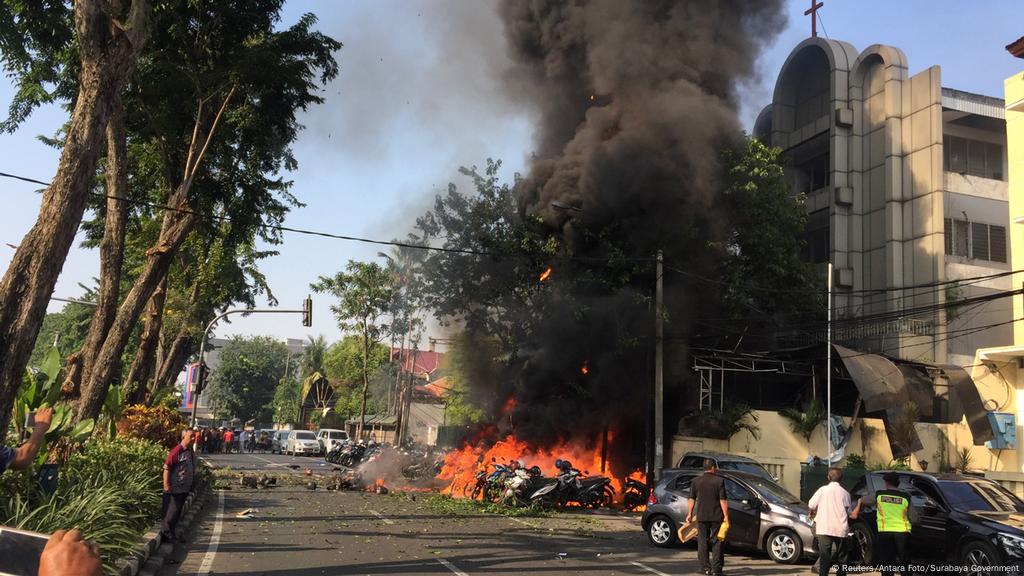 Dunia Internasional Turut Berduka Atas Aksi Bom Di Surabaya Dunia Informasi Terkini Dari Berbagai Penjuru Dunia Dw 14 05 2018