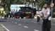 Der schwer gesicherte Straßenabschnitt nahe des Polizeihauptquartiers in Surabaya (Foto: picture-alliance/dpa/AP/A. Ibrahim) Der schwer gesicherte Straßenabschnitt nahe des Polizeihauptquartiers in Surabaya (Foto: picture-alliance/dpa/AP/A. Ibrahim)