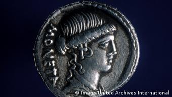 H θεά Γιούνο σε αρχαίο ρωμαϊκό νόμισμα