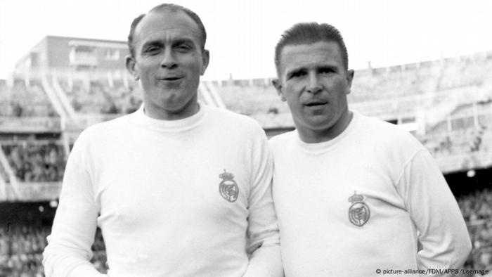 Alfredo Di Stefano (left) and Ferenc Puskas in the 60s.