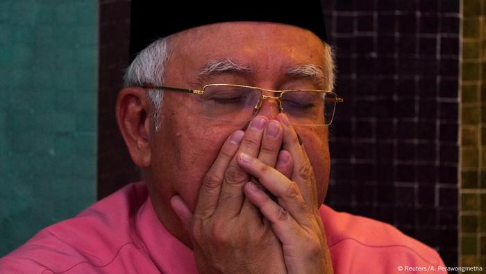 Najib Kian Sulit Lolos Dari Penjara Dunia Informasi Terkini Dari Berbagai Penjuru Dunia Dw 17 05 2018