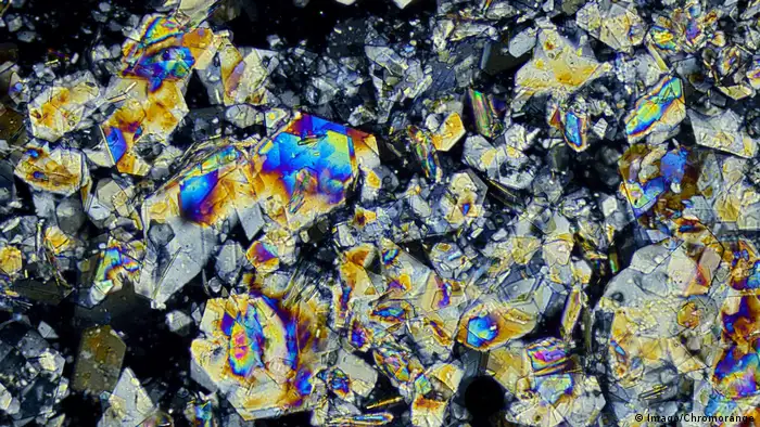 Mikroskopaufnahme von Honig (Imago/Chromorange)