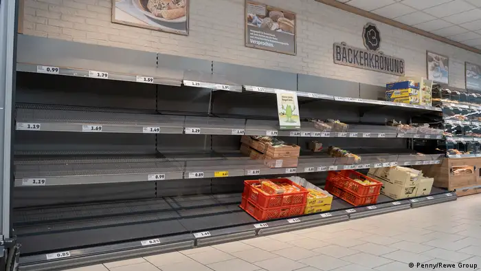 Bienenaktion im Supermarkt (Penny/Rewe Group)