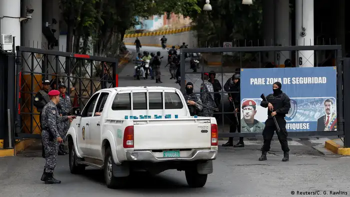 Venezuela Aufstände im Helicoide Gefängnis in Caracas (Reuters/C. G. Rawlins)