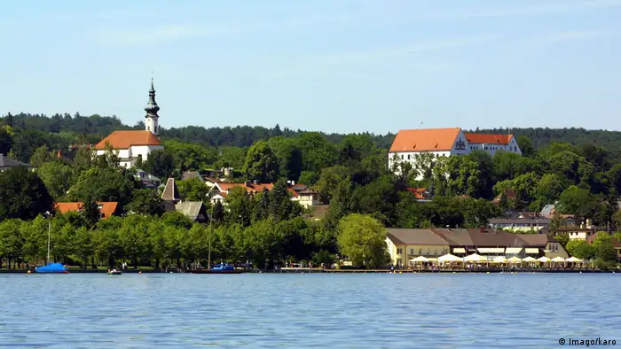Starnberg seen from the lake 