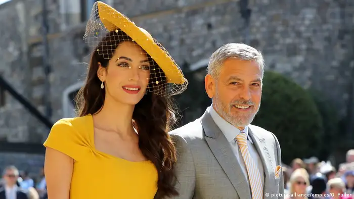 Amal Clooney und George Clooney bei der Hochzeit von Prinz Harry und Meghan Markle. (picture-alliance/empics/G. Fuller)