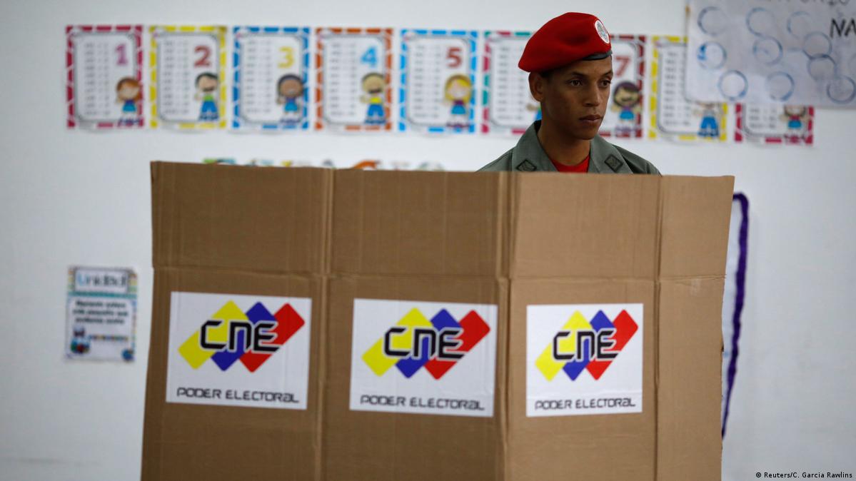 Abren en Venezuela centros de votación para comicios locales