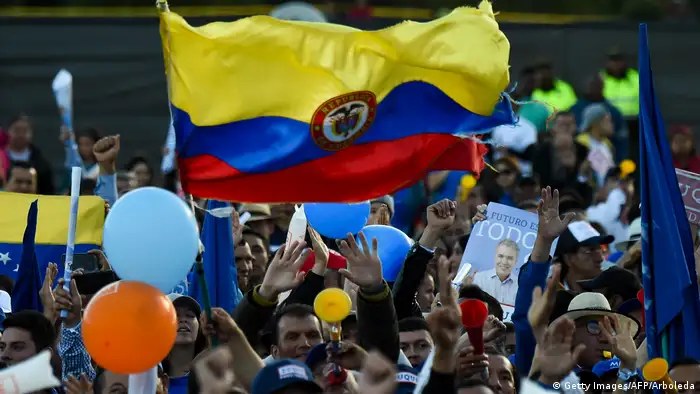 Kolumbien Bilder vom beginnenden Wahlkampf Wahlkampfauftakt