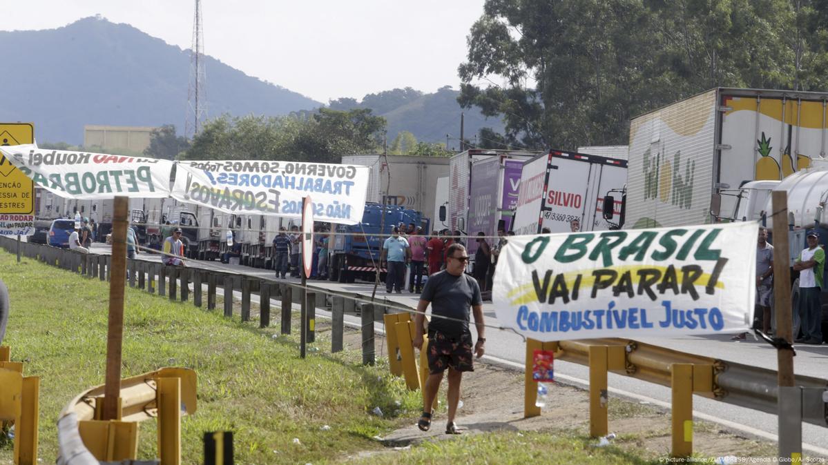 Greve dos caminhoneiros coloca em xeque políticas regressivas do governo -  CTB