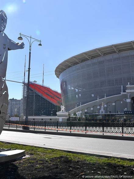 Pior ranking da história, cartolas hooligans e clubes falidos: o futebol  russo a um ano da Copa - ESPN