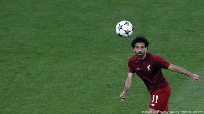 الدوري الإنجليزي هل صلاح أكثر من يضيع الفرص السهلة للتهديف رياضة تقارير وتحليلات لأهم الأحداث الرياضية من Dw عربية Dw 15 11 2018