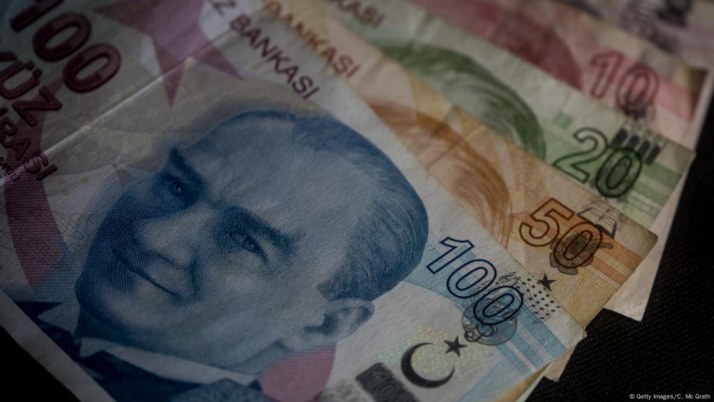 Turkish Lira Hits Record Low As Us Sanctions Bite Business Economy And Finance News From A German Perspective Dw 03 08 2018