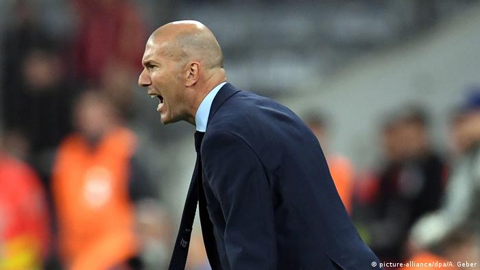 L'entraîneur du Real Madrid Zinedine Zidane (photo-alliance/dpa/A. Geber)