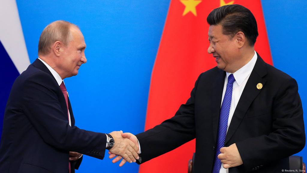 As G7 Argues Russia S Vladimir Putin And China S Xi Jinping Show Sco Friendship News Dw 10 06 2018