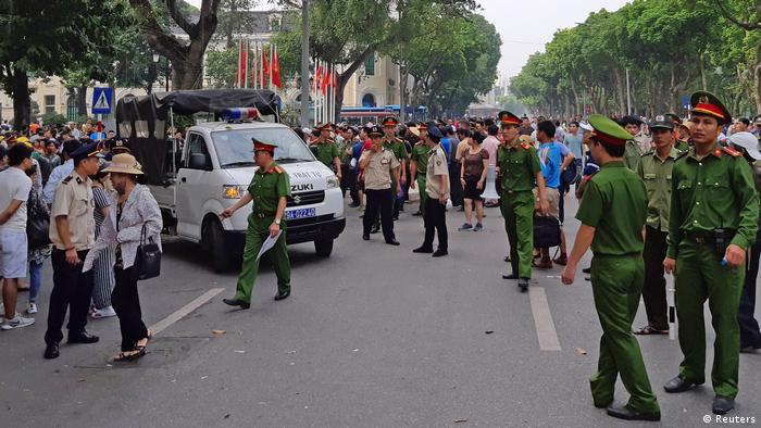 Demonstration gegen Sonderwirtschaftszone in Hanoi, Vietnam