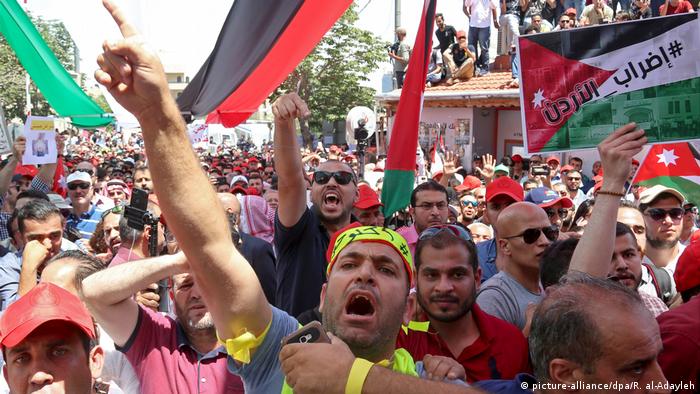 Jordanien Proteste in Amman (picture-alliance/dpa/R. al-Adayleh)
