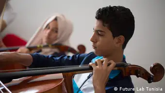 Vom Cellospiel bis zu professionellen Smartphone-Videos: Sabri Mili hat viel Neues gelernt im Orchesterprojekt.