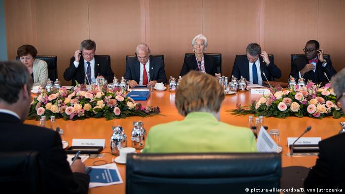 Deutschland Wirtschafts- und Finanzorganisationen bei Kanzlerin Merkel