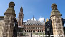 Niederlande: Der Friedenspalast in Den Haag. Sitz des Internationalen Gerichtshofs der UN.
Foto vom 20. Mai 2017. | Verwendung weltweit