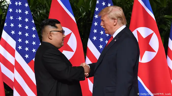 Singapur Sentosa USA-Nordkorea Gipfel Handshake