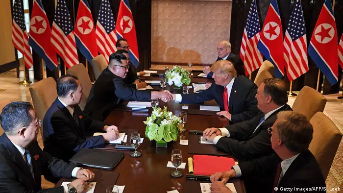 Singapur Sentosa USA-Nordkorea Gipfel 5. Händedruck