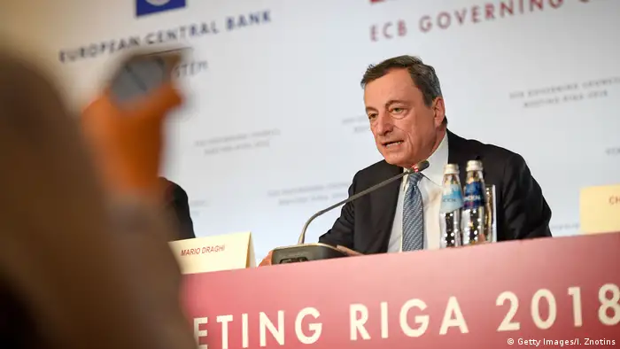 Pressekonferenz EZB-Chef Draghi in Riga