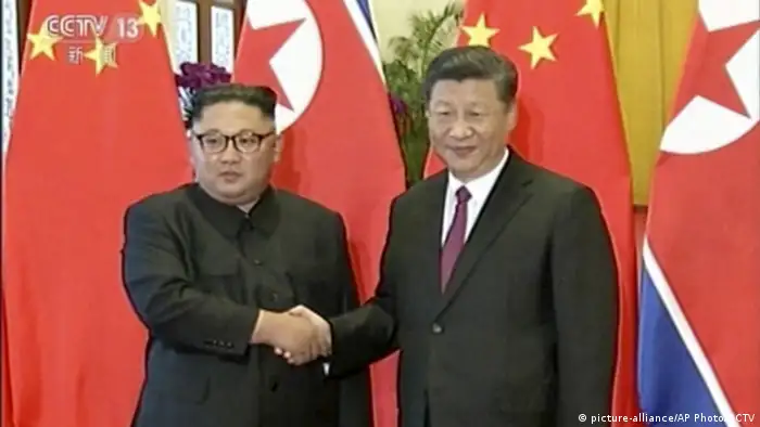 China - Kim Jong Un zu Besuch bei Xi Jinping (Screenshot aus China's CCTV)