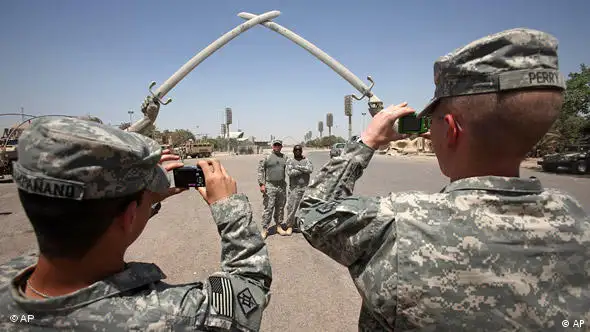 Bildergalerie Irak USA Soldaten machen Erinnerungsfotos