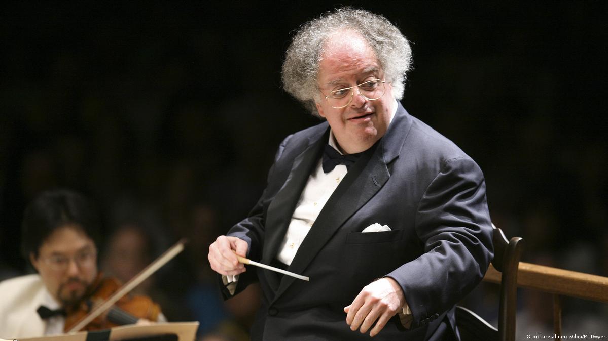 Met Opera maestro James Levine dead at 77
